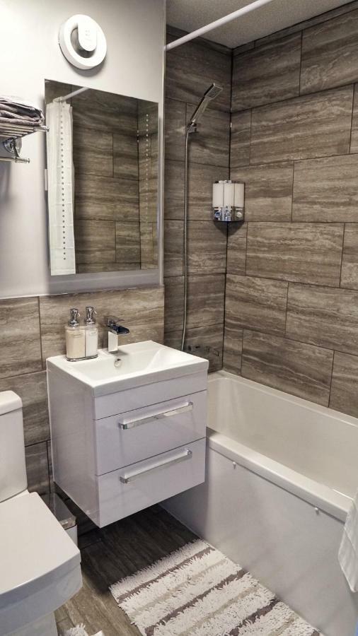 North London Apartment - Эдмонтон Экстерьер фото